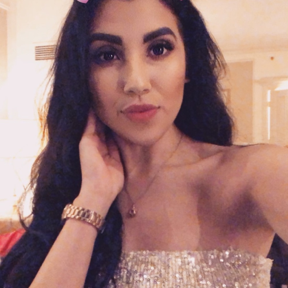 Meet your Posher, Sabrina